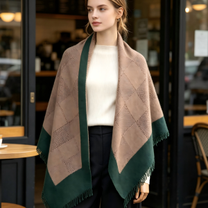 Sylvan Diamond Cashmere Shawl — Taupe & Forest Green
